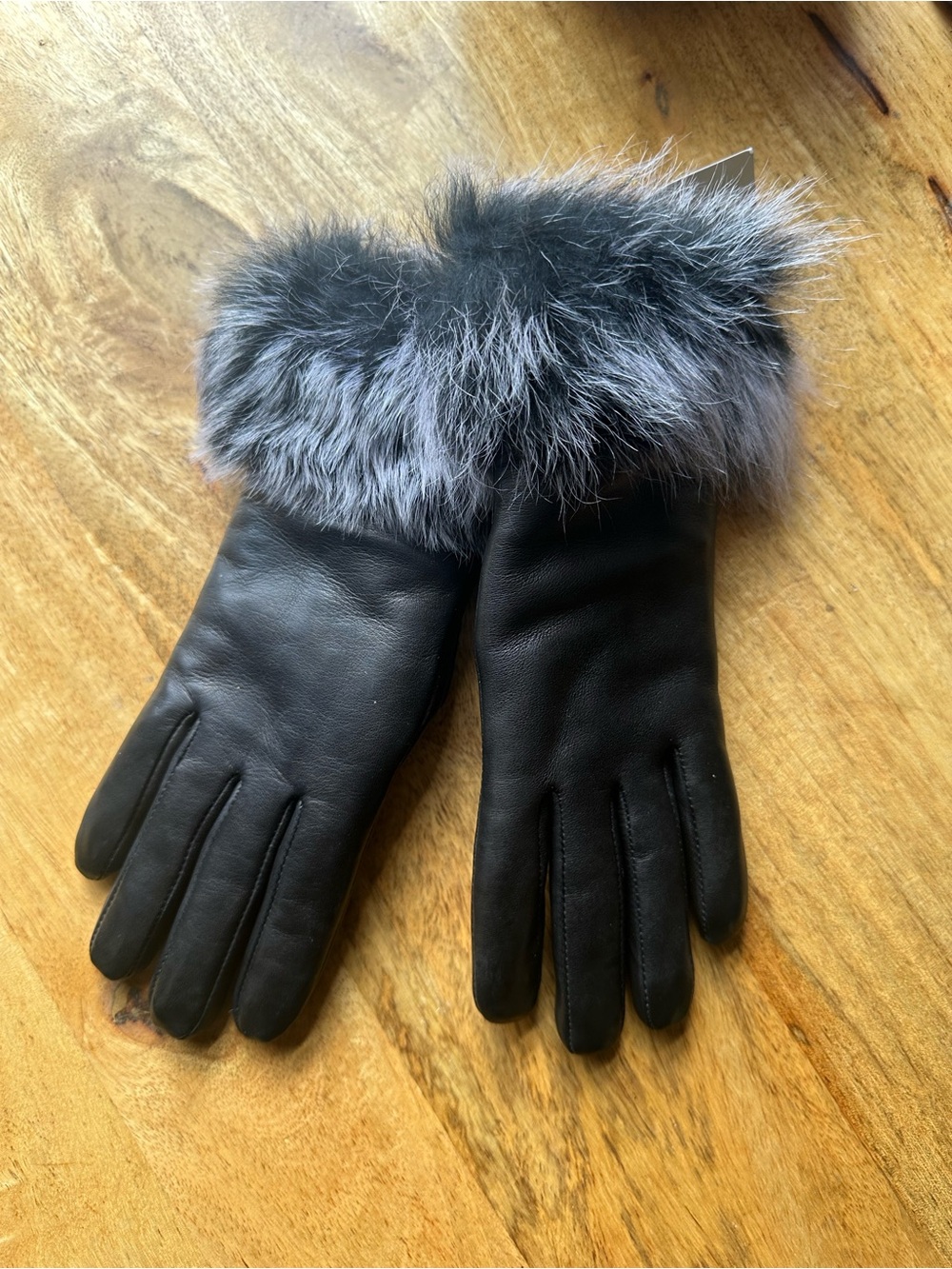 Overland Black Lambskin Leather Glove